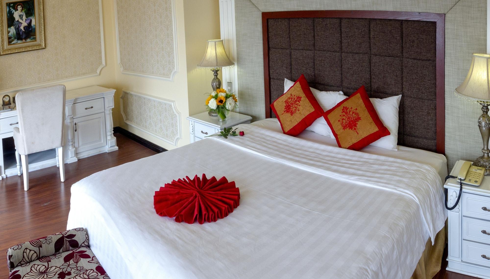 Phuong Anh Hotel 1 Hai Duong Exterior photo