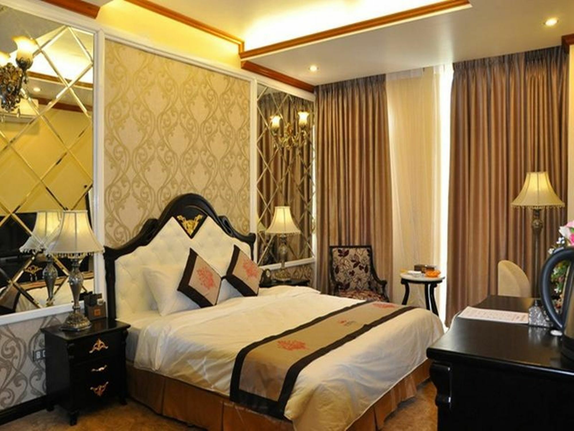 Phuong Anh Hotel 1 Hai Duong Exterior photo