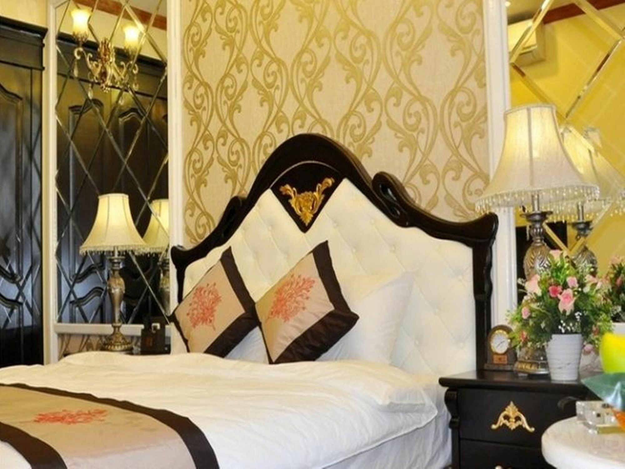 Phuong Anh Hotel 1 Hai Duong Exterior photo